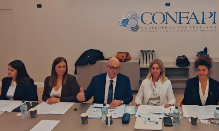 PRESIDENTE DI CONFAPID DI CONFAPI INDUSTRIA ANCONA ALL’INCONTRO A ROMA CON l’ORGANIZZAZIONE DELLE DONNE IMPRENDITRICI DELLA ROMANIA