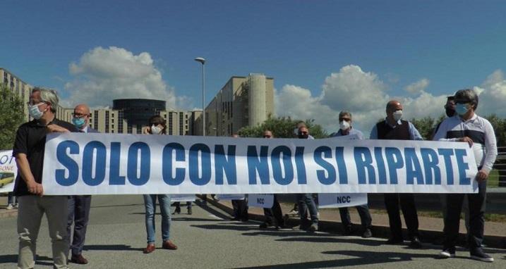 Manifestazione Ordinata davanti alla Cittadella regionale